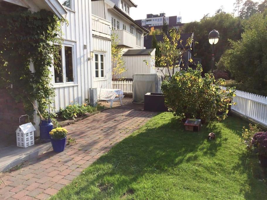 Апартаменты Cosy Flat For 4 Persons Кристиансанд Экстерьер фото